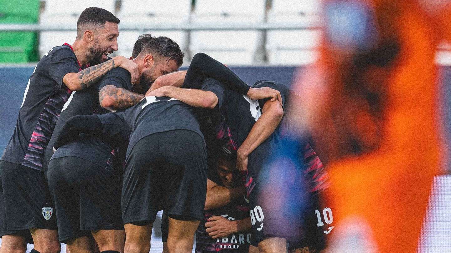 FC-santaco-25