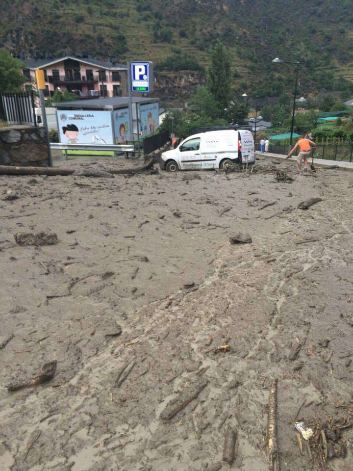 Desbordament20del20riu20a20Sant20JuliC3A020de20LC3B2ria2022-07-201520Eva20Pons201