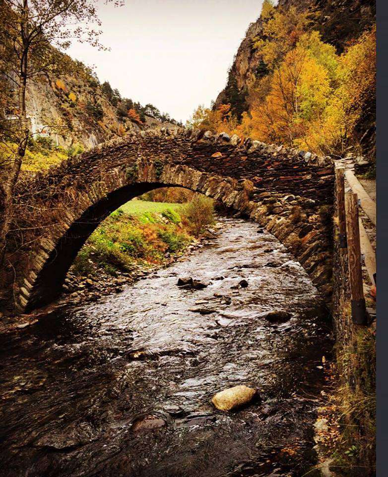 hamburgueseria_andburguerzero_pont_de_sant_antoni_tardor_andorra