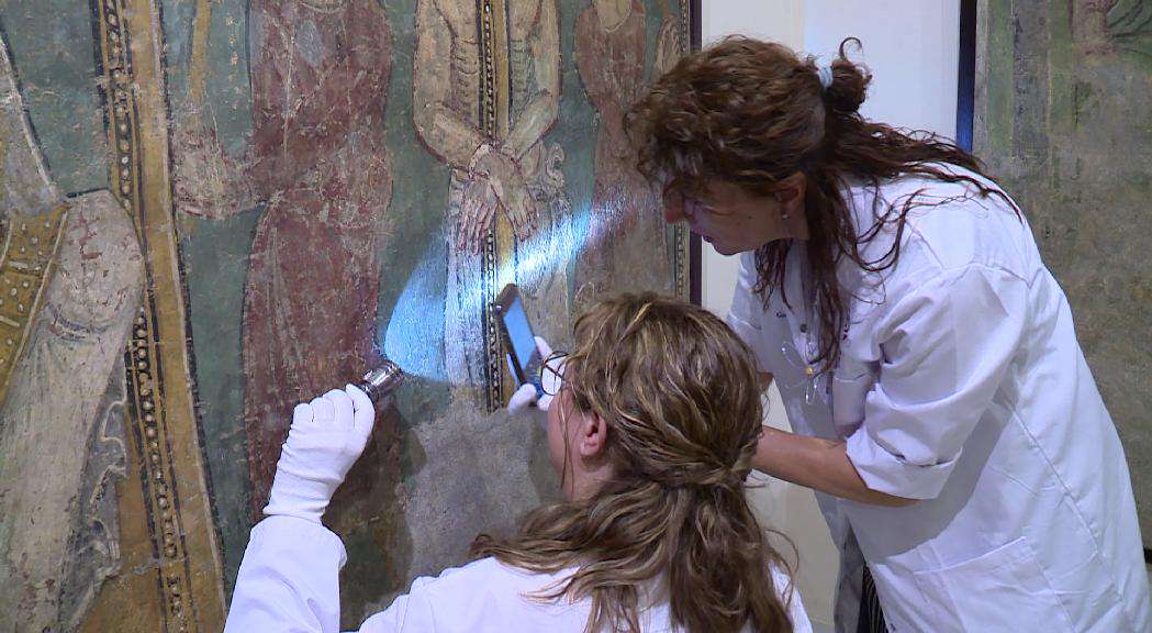 andorradifusio_rtva_equip_rtva_segueix_viatge_pintures_murals_18202420756