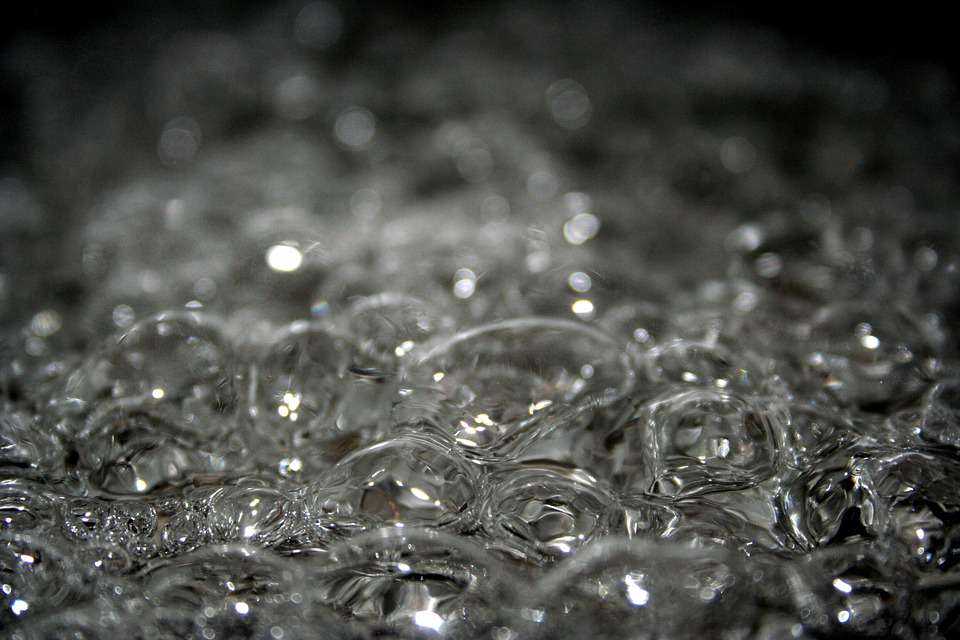 boiling_water_1632332_960_720_pixabay_no_rights