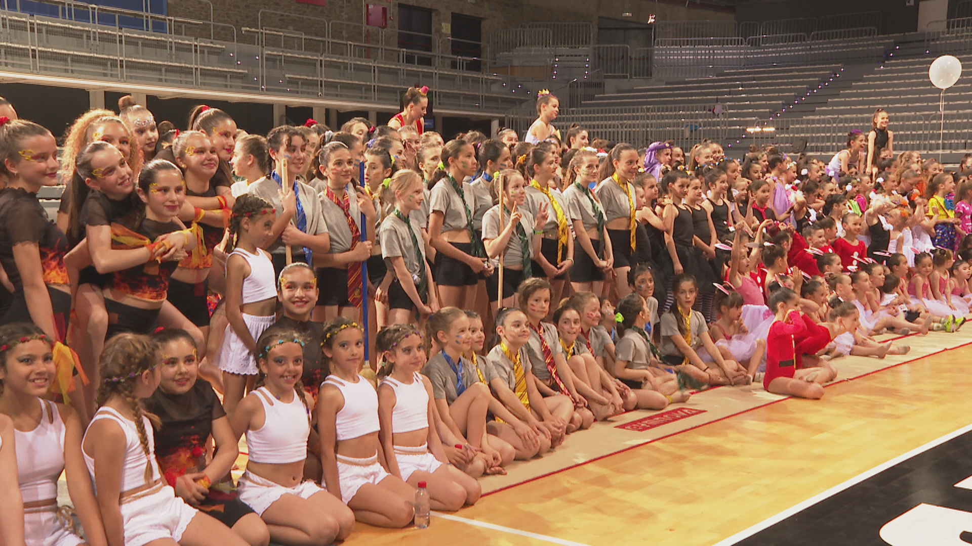 andorradifusio_rtva_gimnastradaaplega_centenars_gimnastes_base_1162023201325