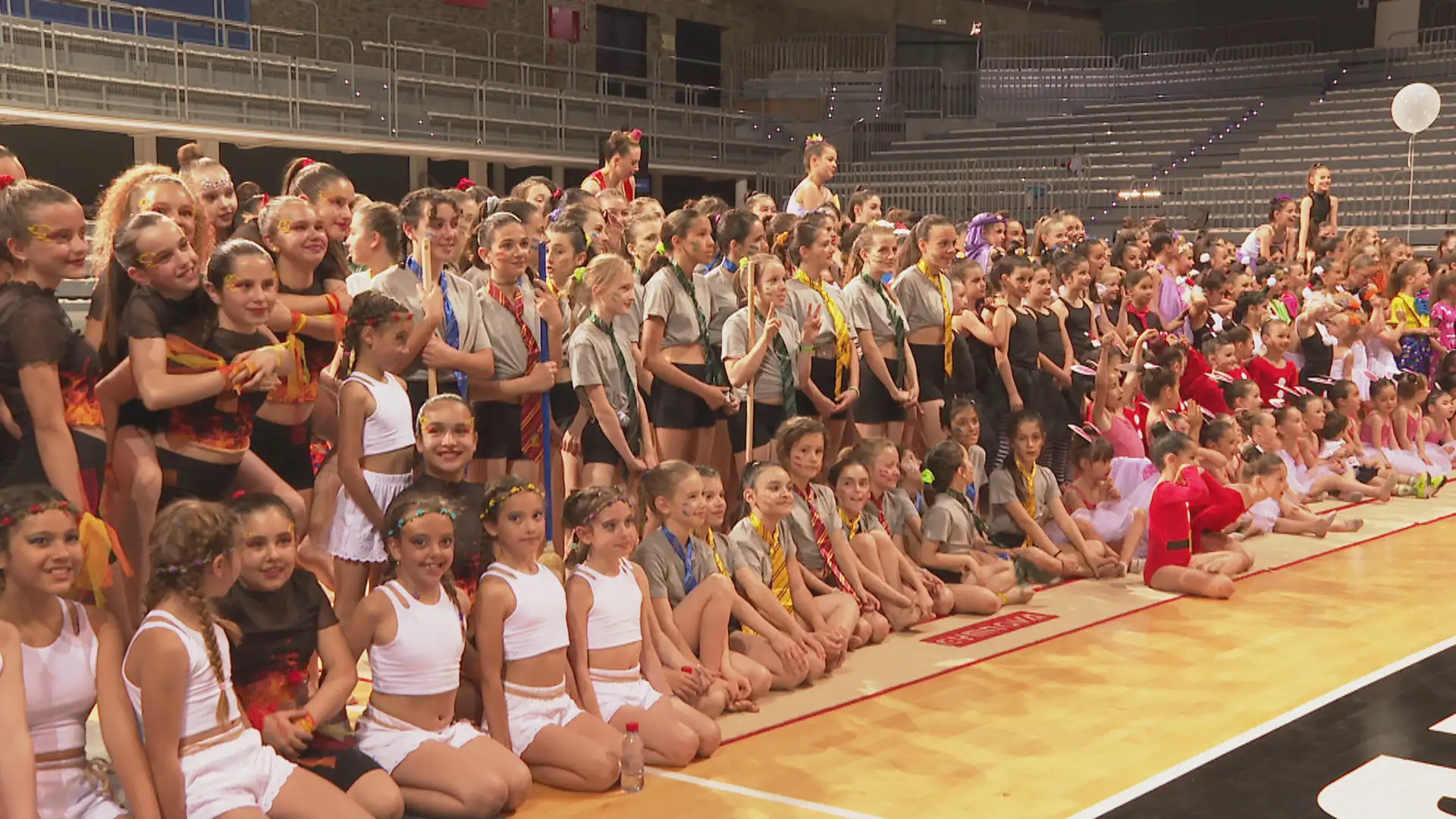 andorradifusio_rtva_gimnastradaaplega_centenars_gimnastes_base_1162023201325