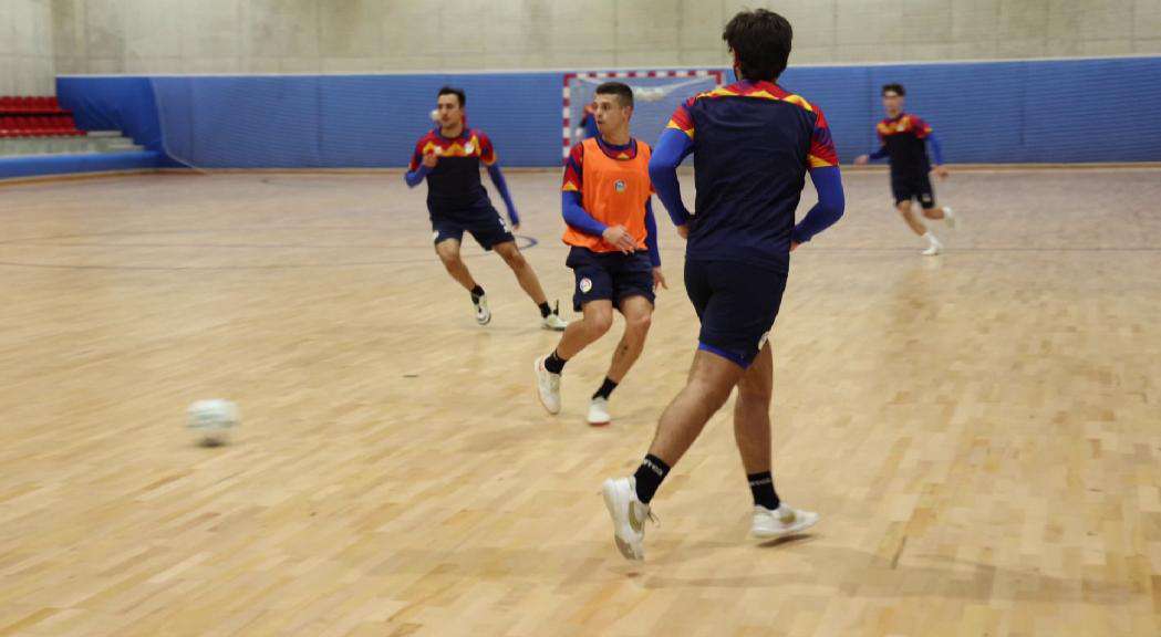 andorradifusio_rtva_seleccio_futbol_sala_juga_moldavia_pensant_2112024133130