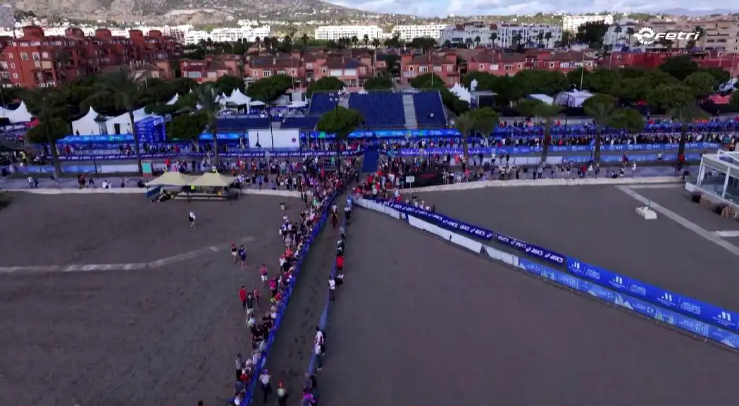 andorradifusio_rtva_triatleta_carlos_mejia_frega_podi_mundial_1810202413529