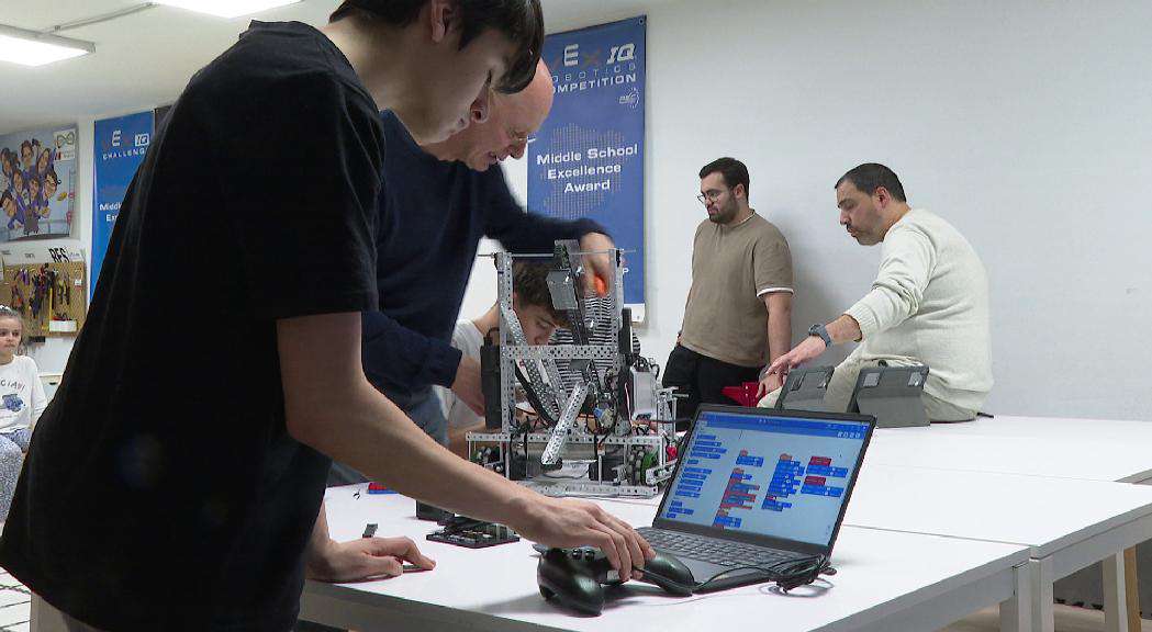 andorradifusio_rtva_inteligencia_artificial_revoluciona_educacio_robotica_tecnologia_13202512720